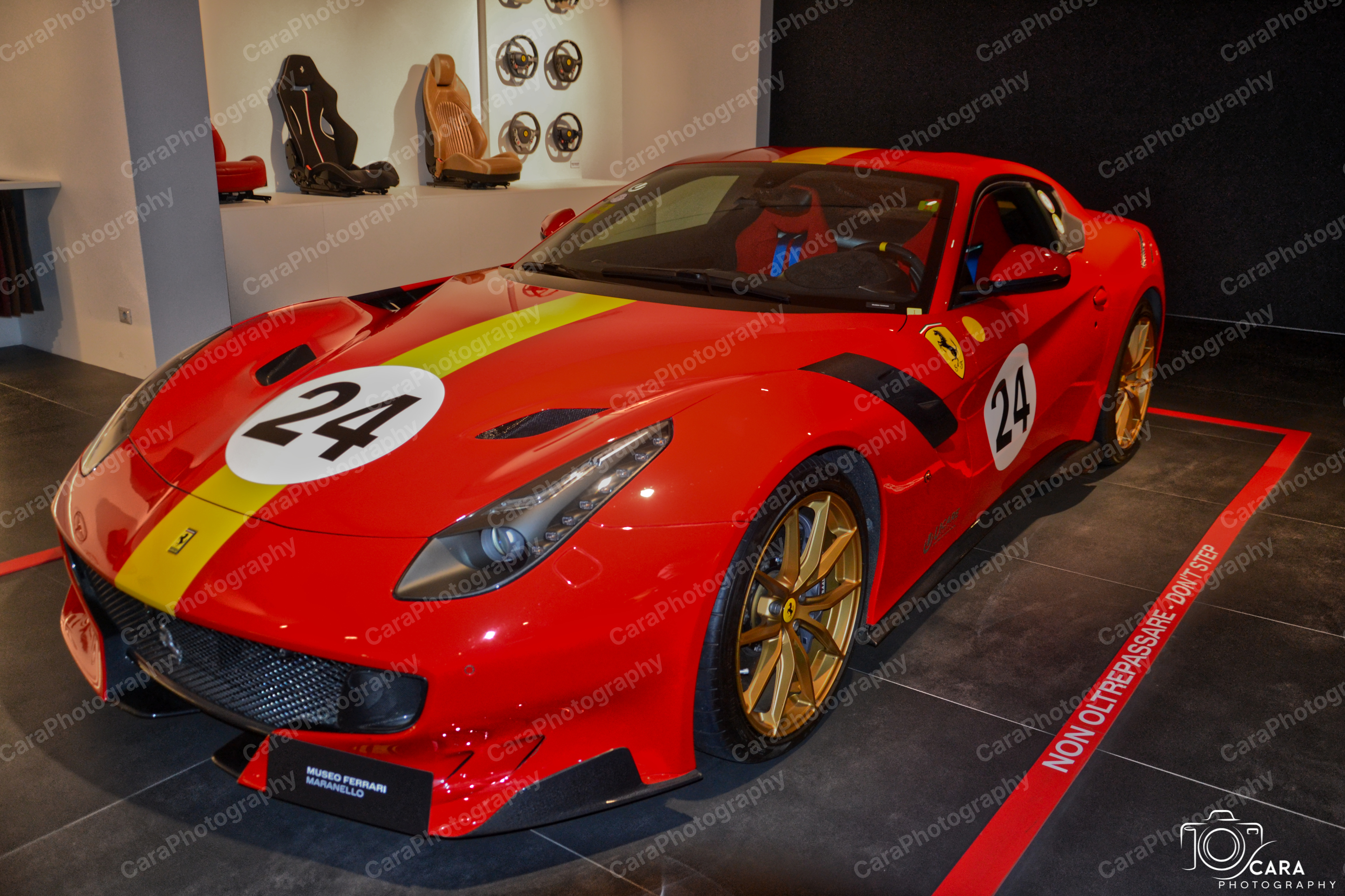 Ferrari 812 Superfast 2017 — automotive photography