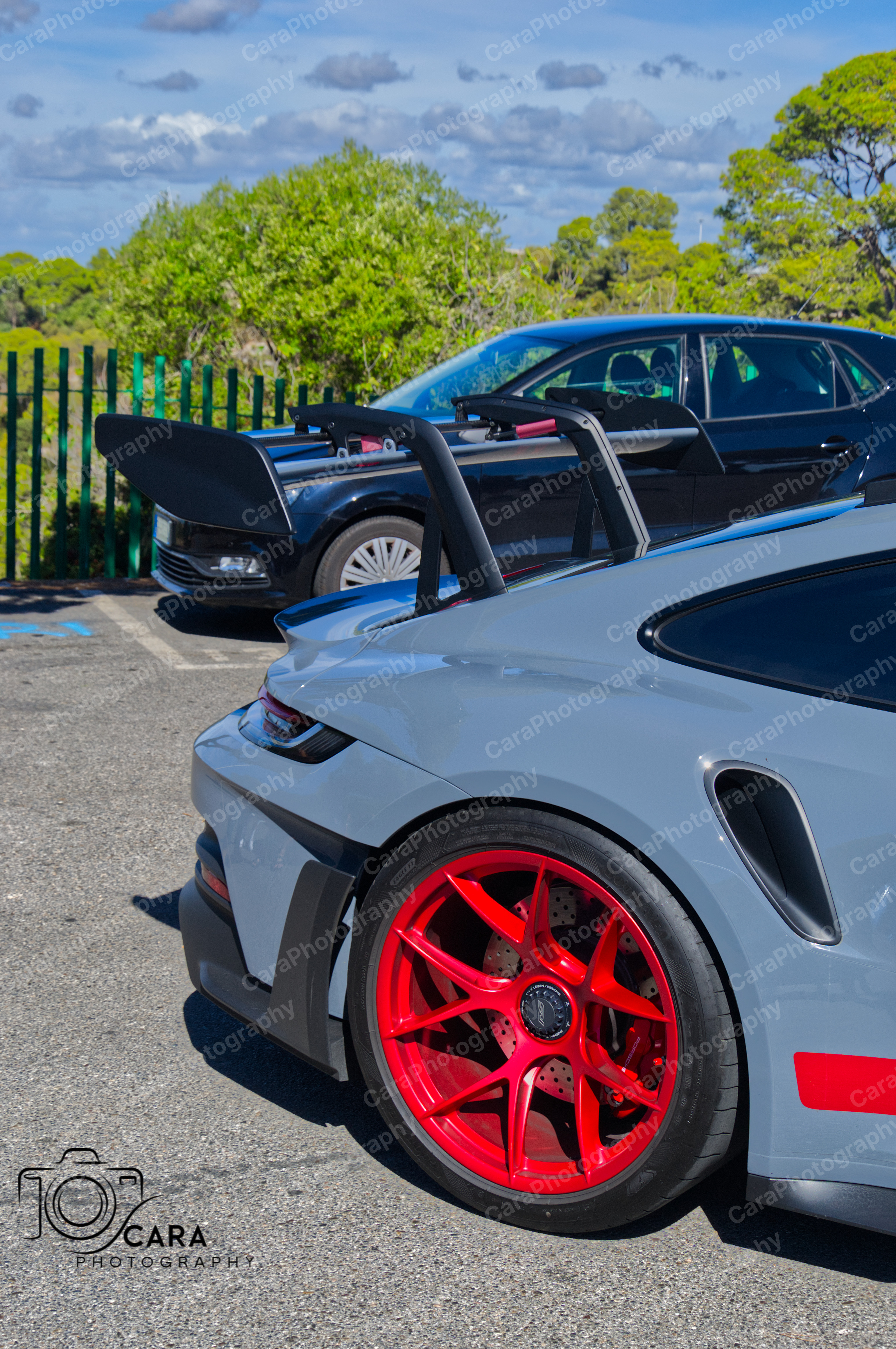 Porsche 911 GT3RS 2022 — automotive photography