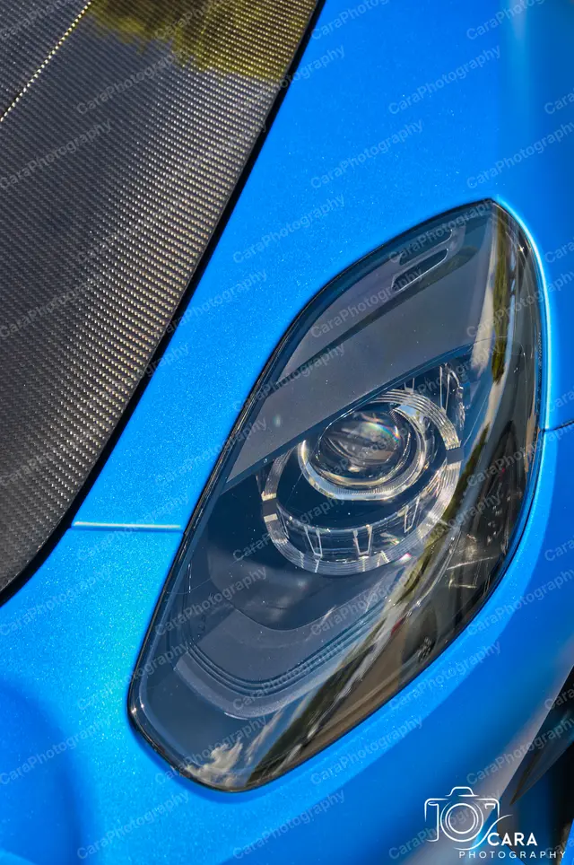 Alpine A110R 2022 — automotive photography