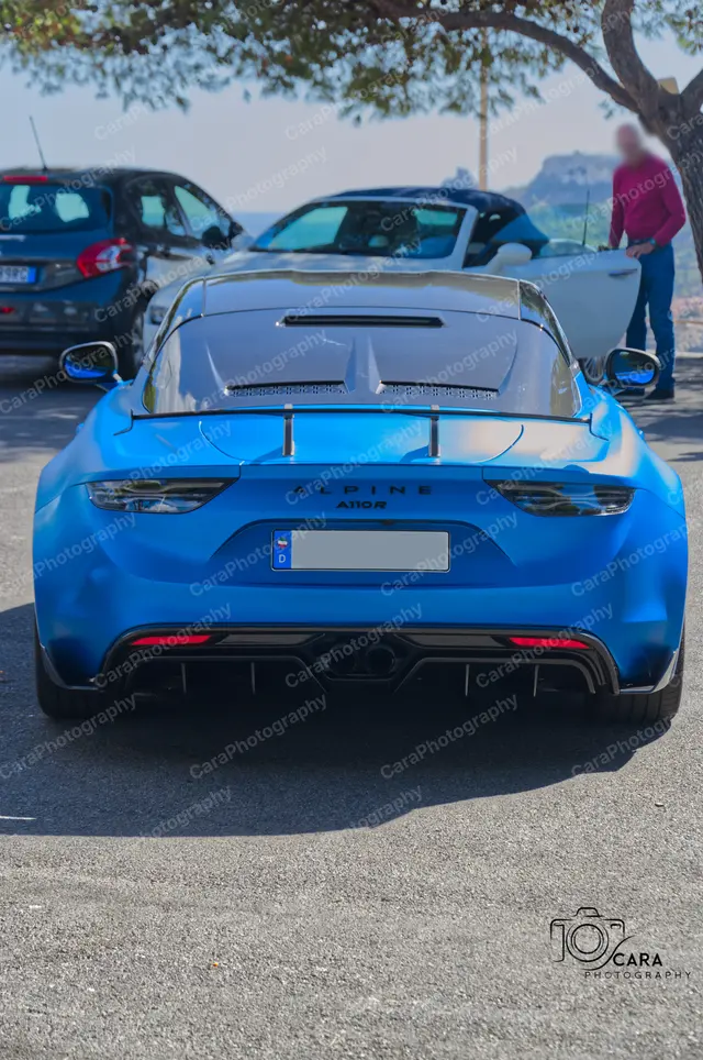 Alpine A110R 2022 — automotive photography