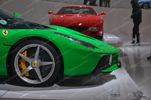 Ferrari LaFerrari 2013 — automotive photography