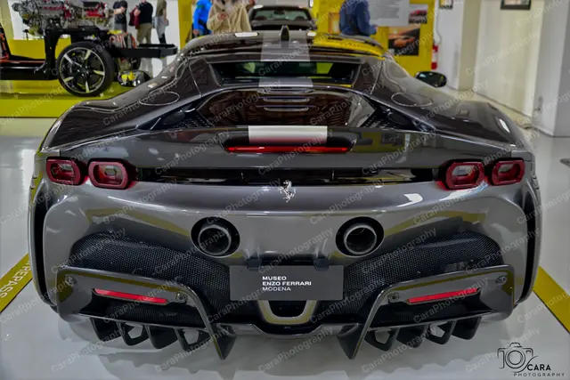 Ferrari SF90 Stradale 2019 — automotive photography